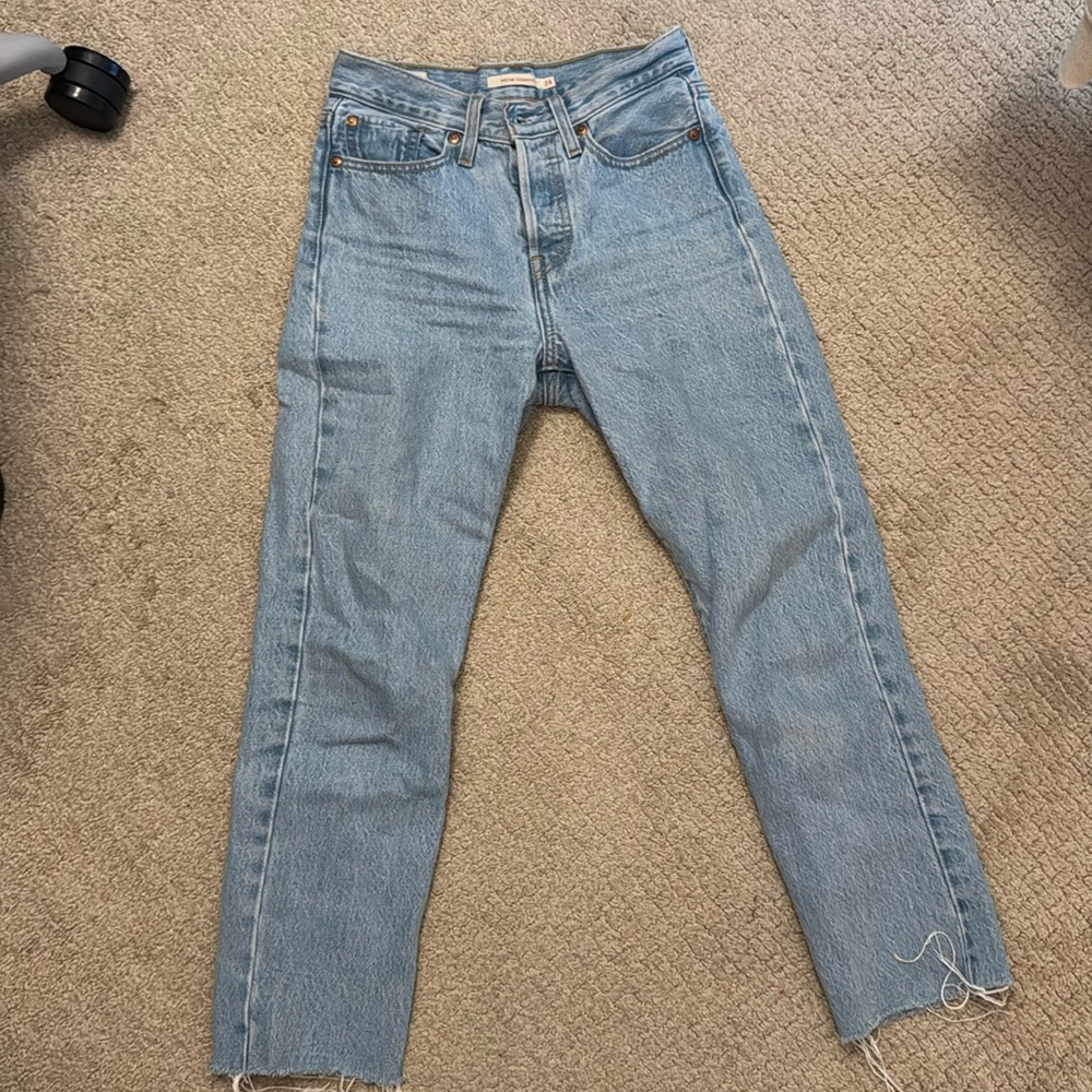 Levi's Wedgie Straight Jeans in size 24